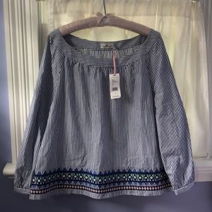 Vineyard Vines long sleeve embroidered blouse NWT